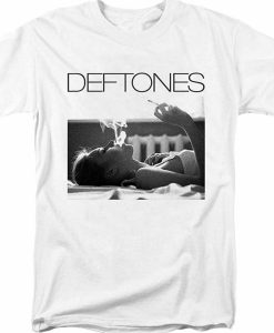 Deftones Smoking Girl T-shir AI